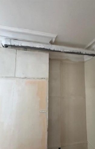 Avant travaux 2 – Réparation après dégât des eaux Avant travaux 2 – Réparation après dégât des eaux